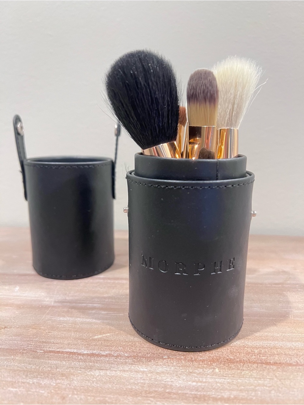 Morphe Black Leatherette Travel Brush Cup with 7 Rose Gold-Accent Brushes